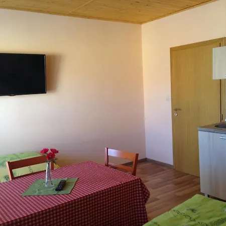 - Apartamento Podhájska
